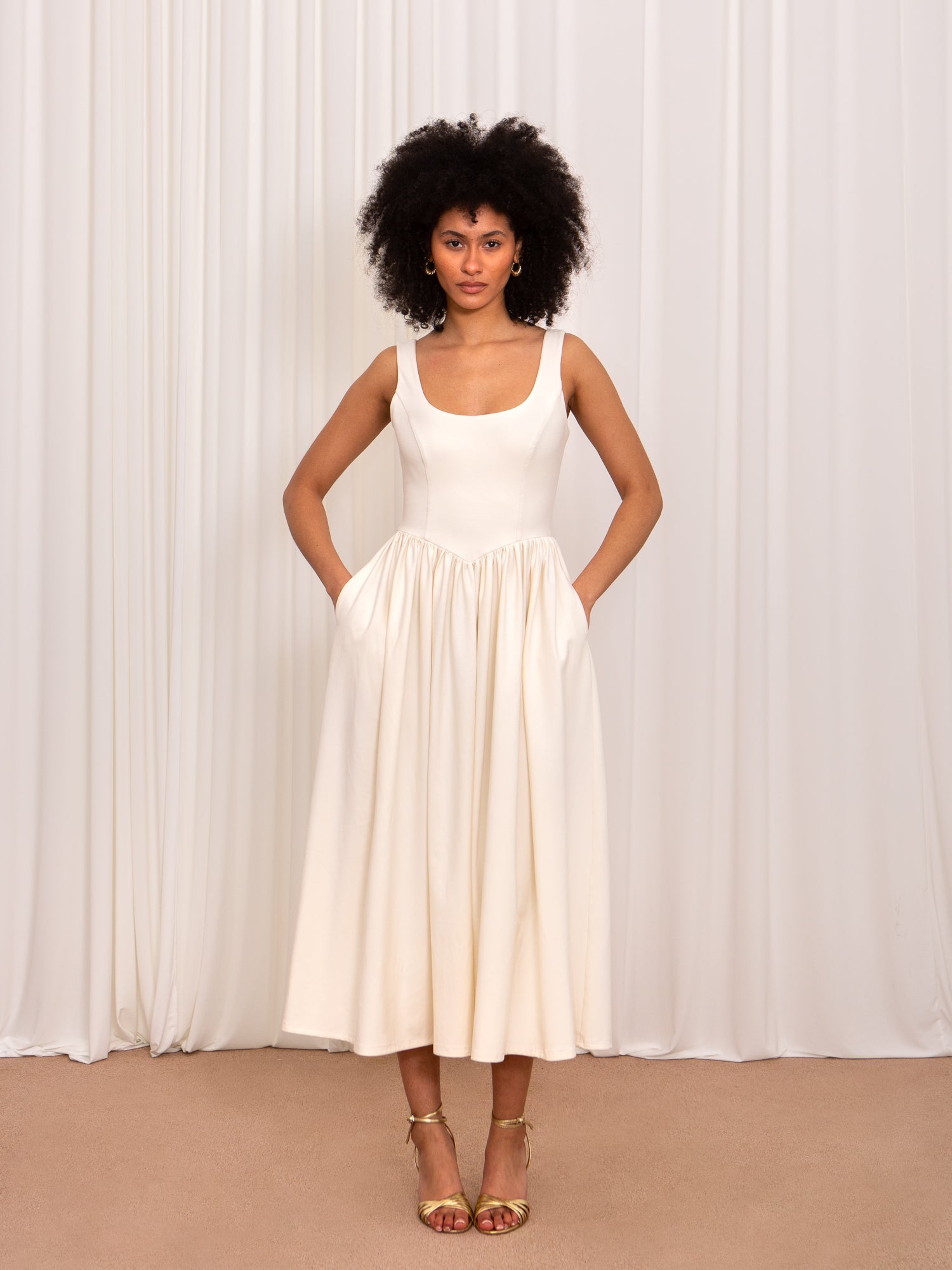 colour:Vintage Cream