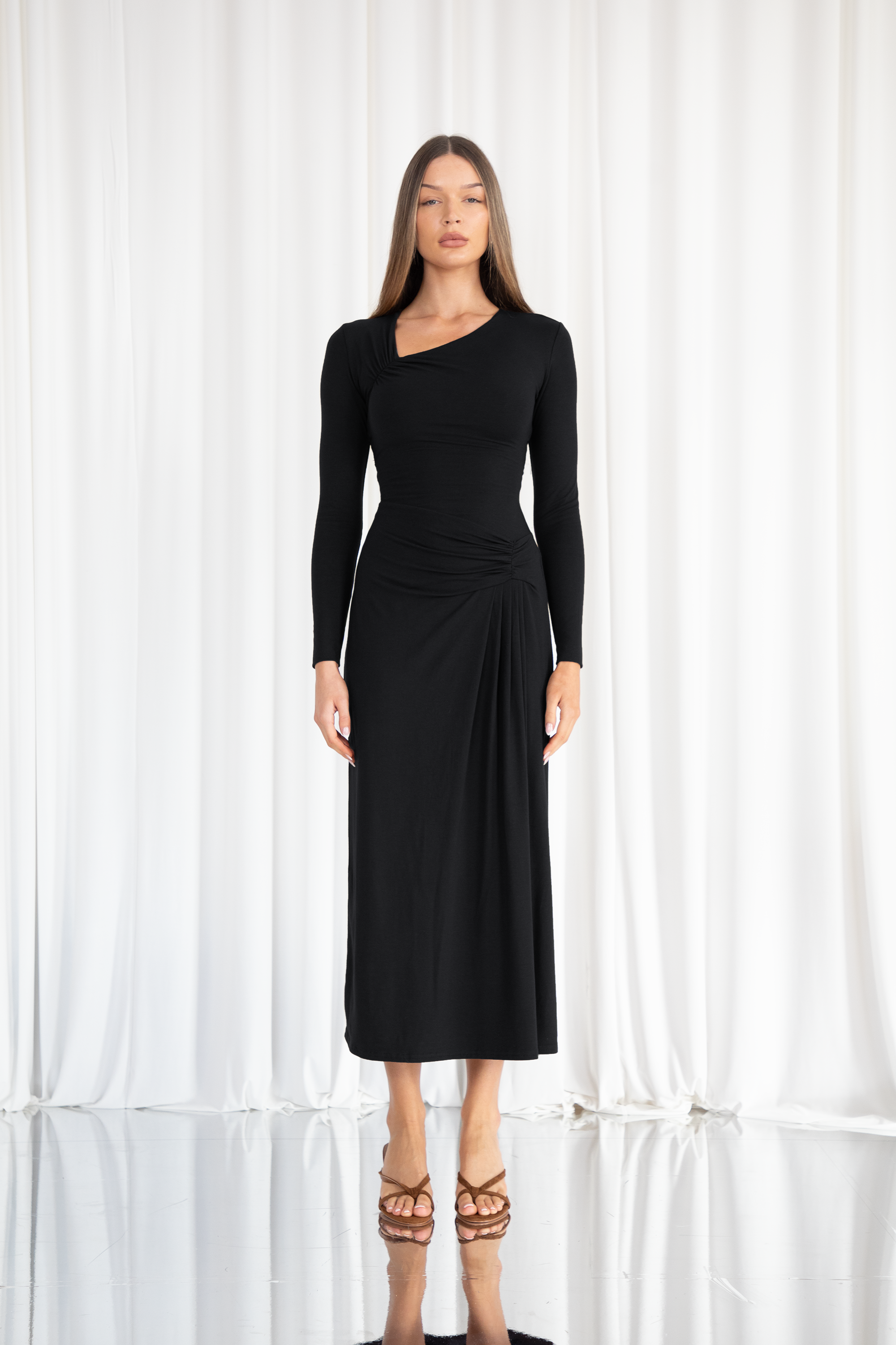 colour:Midnight Black