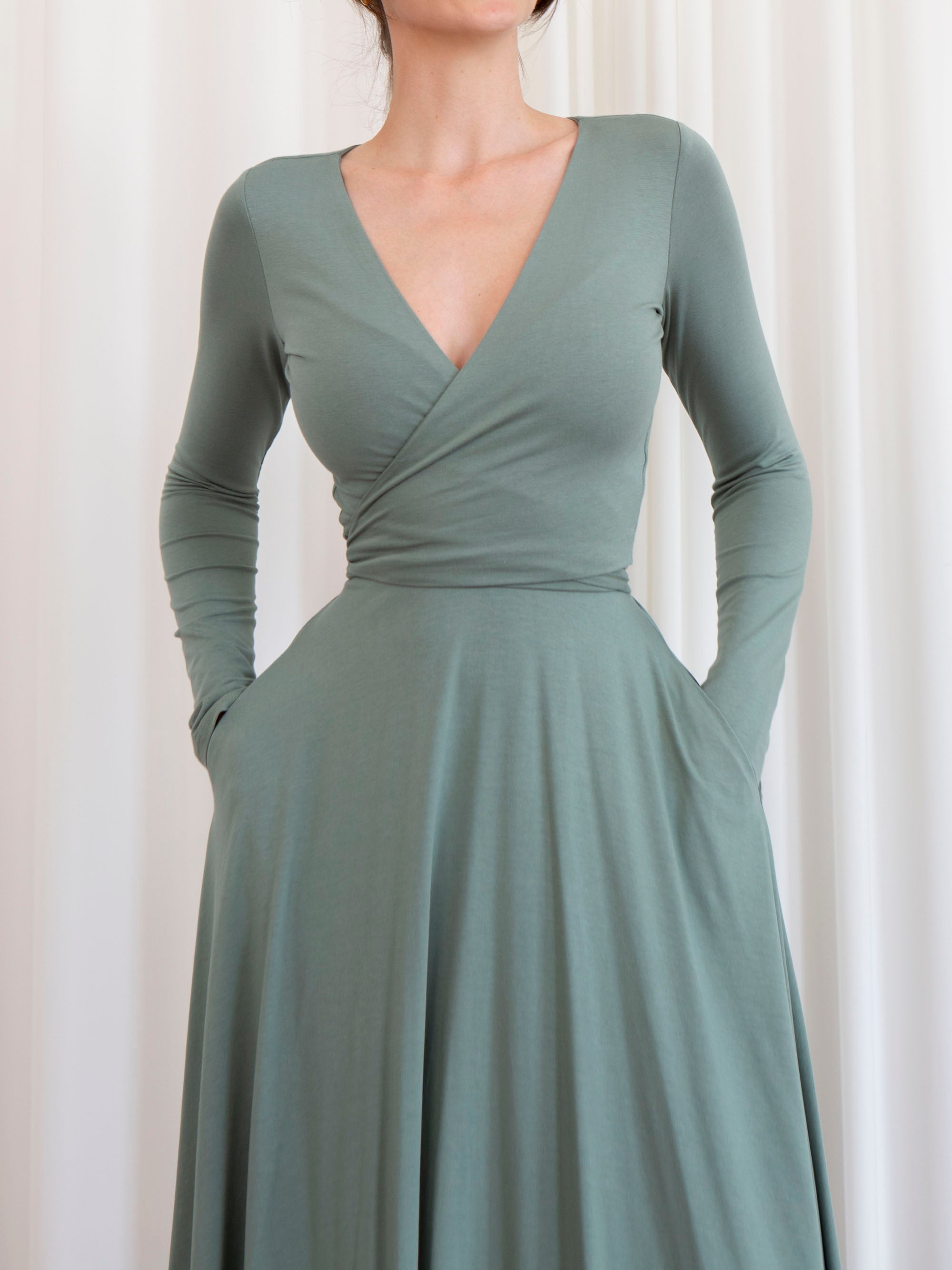 colour:Sage Green