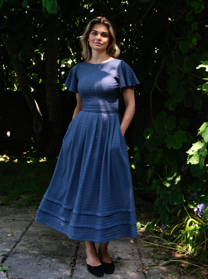 colour:Blue
