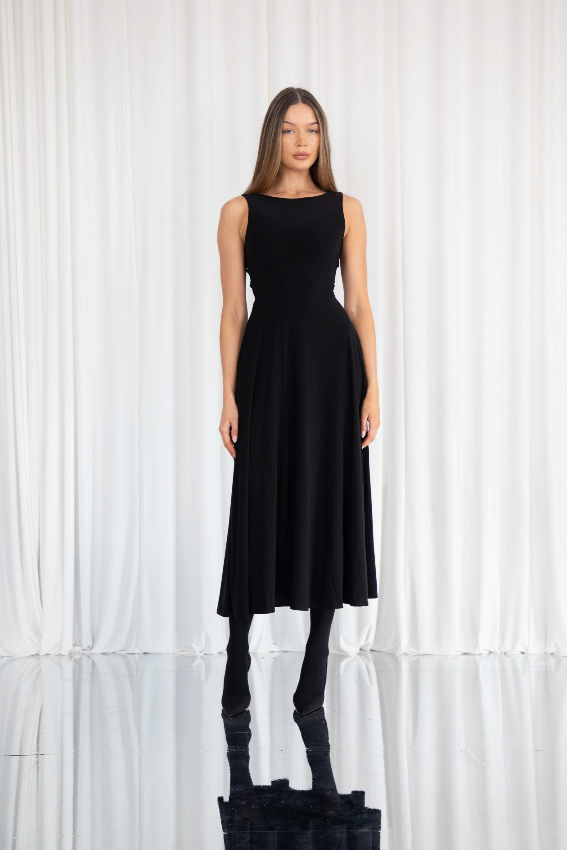 Juni Reversible Maxi Dress - Image 1