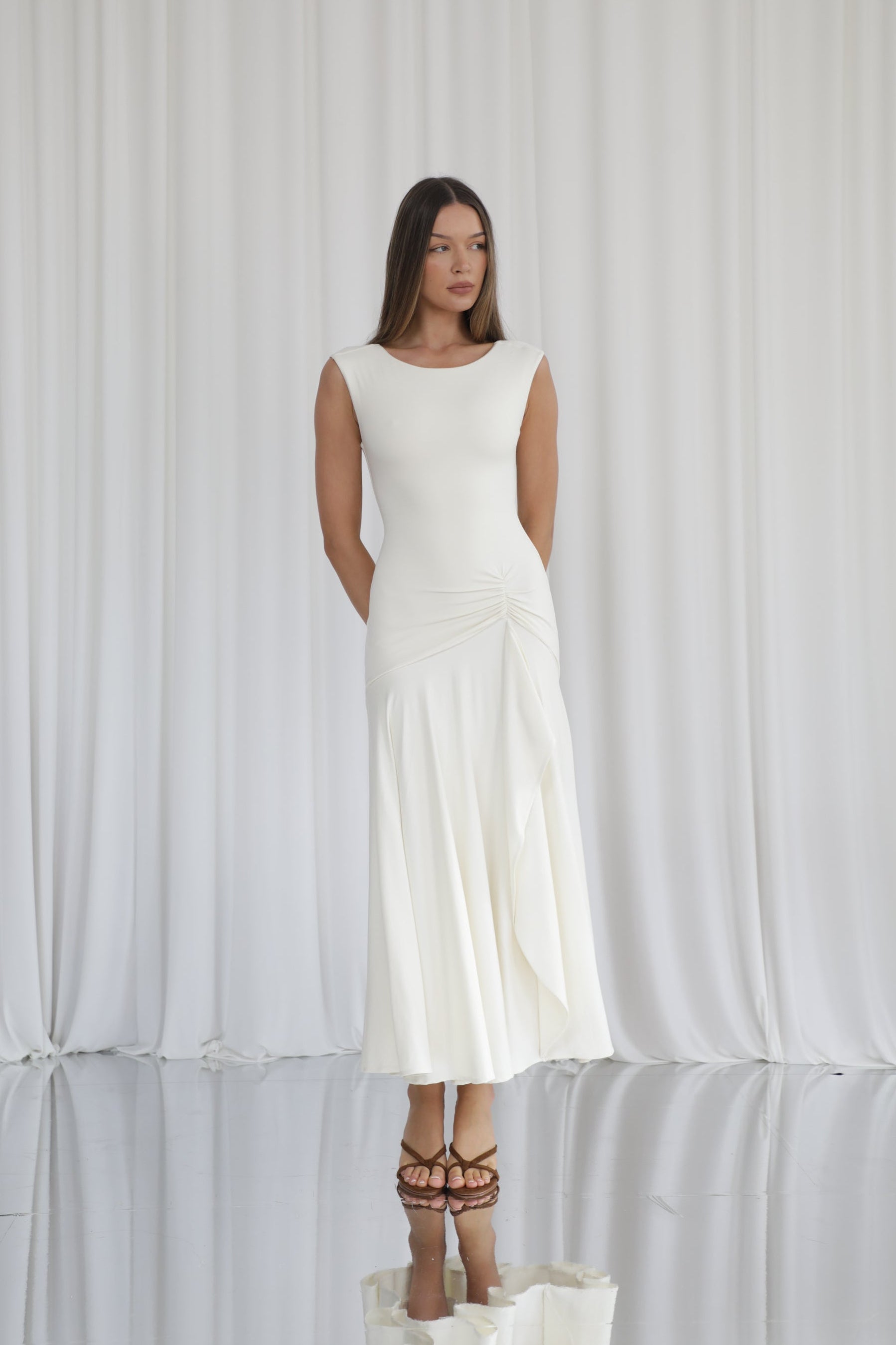 colour:Vintage Cream