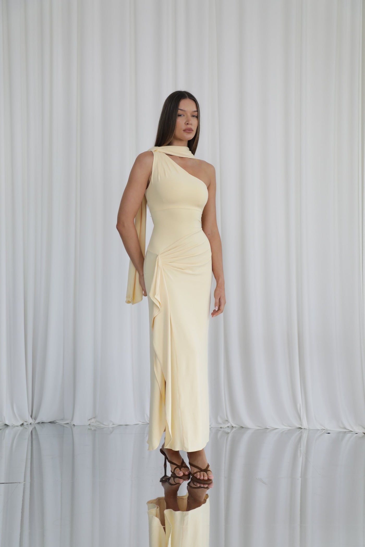 colour:Buttercream Yellow