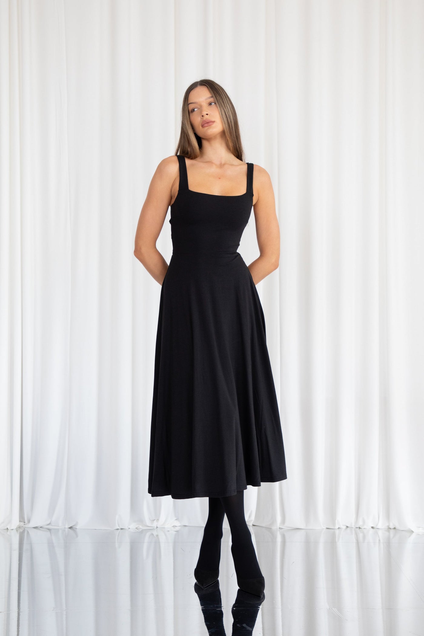 colour:Midnight Black