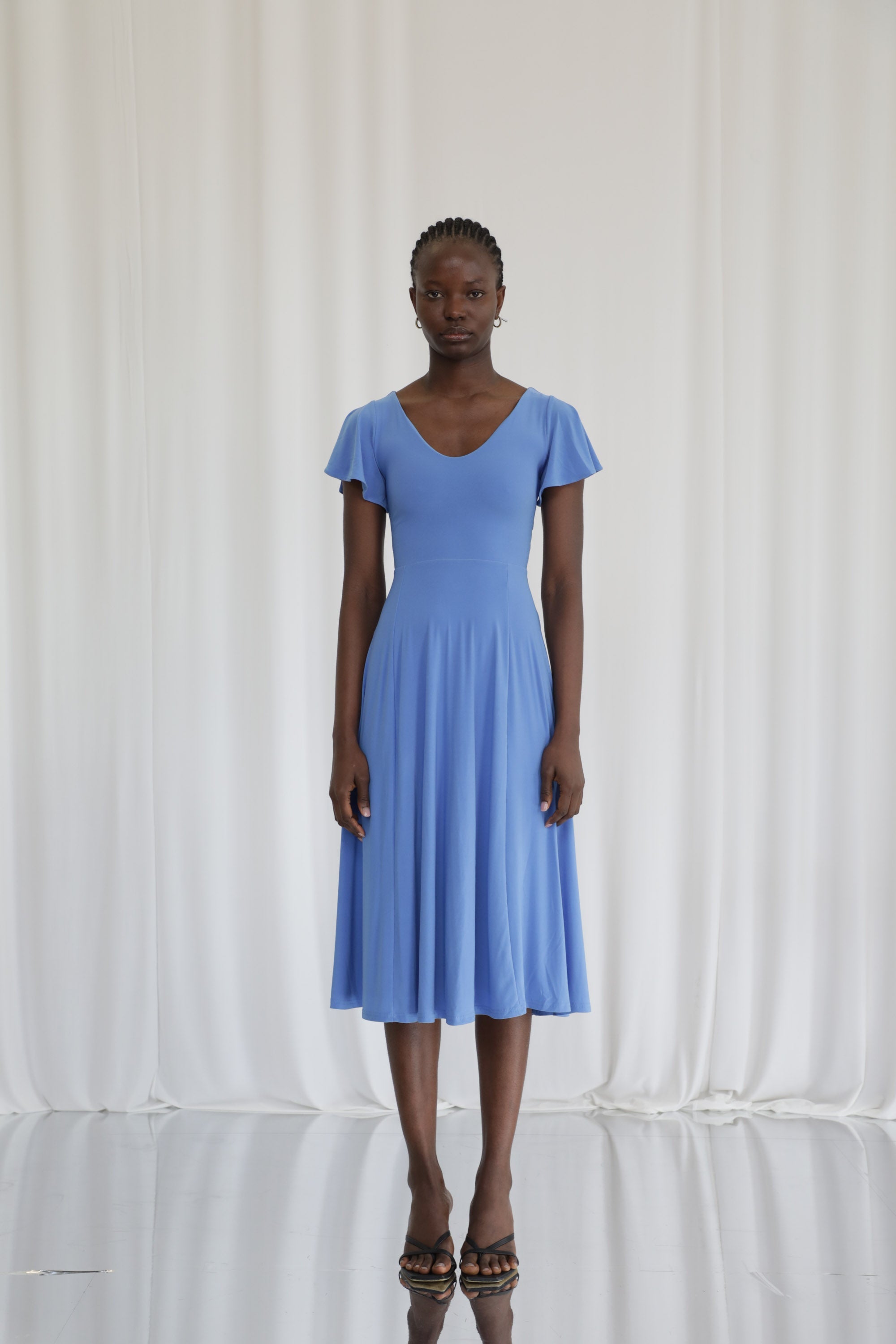 colour:Dusty Blue