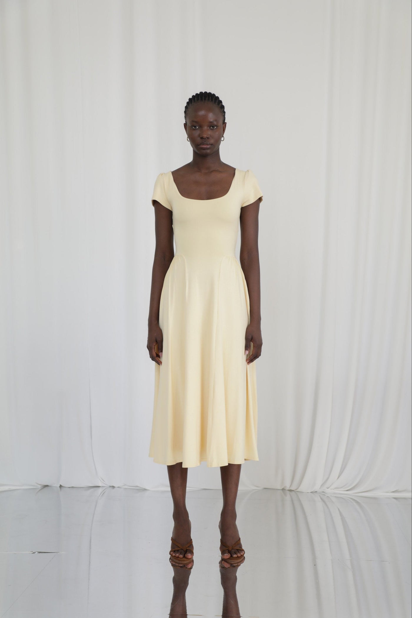 colour:Buttercream Yellow