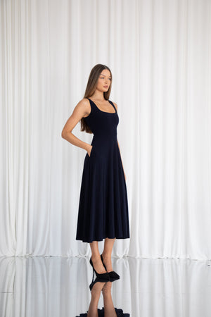 colour:Dark Ink Blue