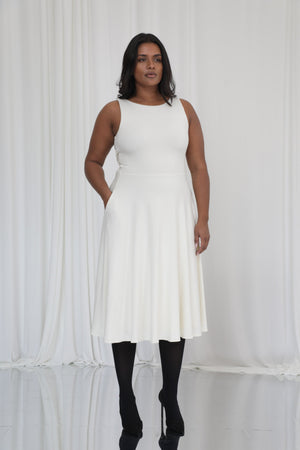 colour:Vintage Cream