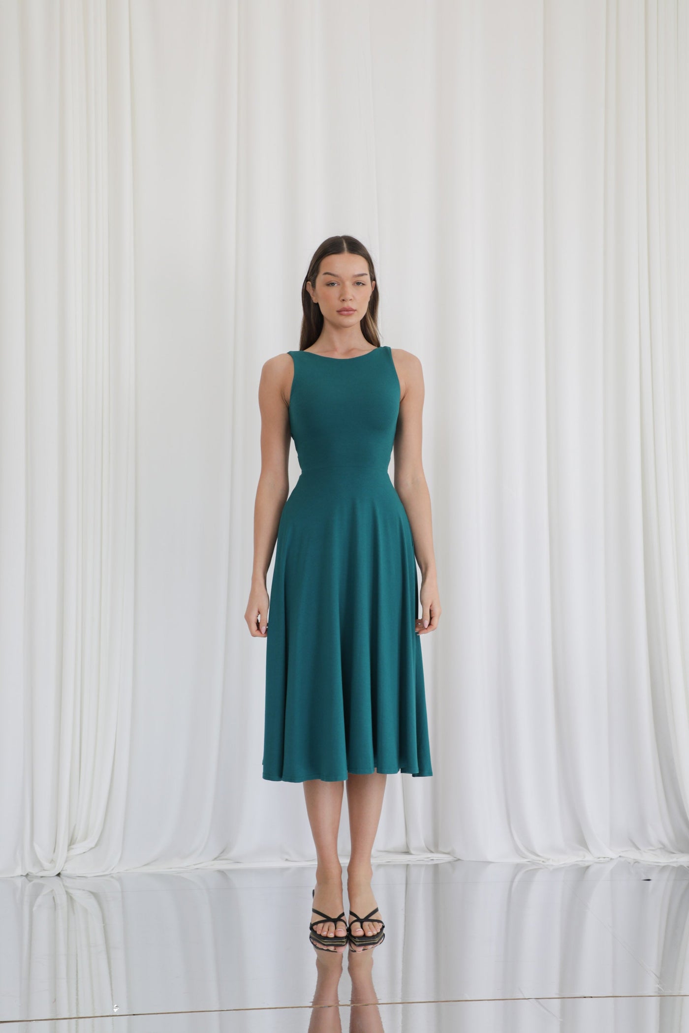 colour:Teal Green