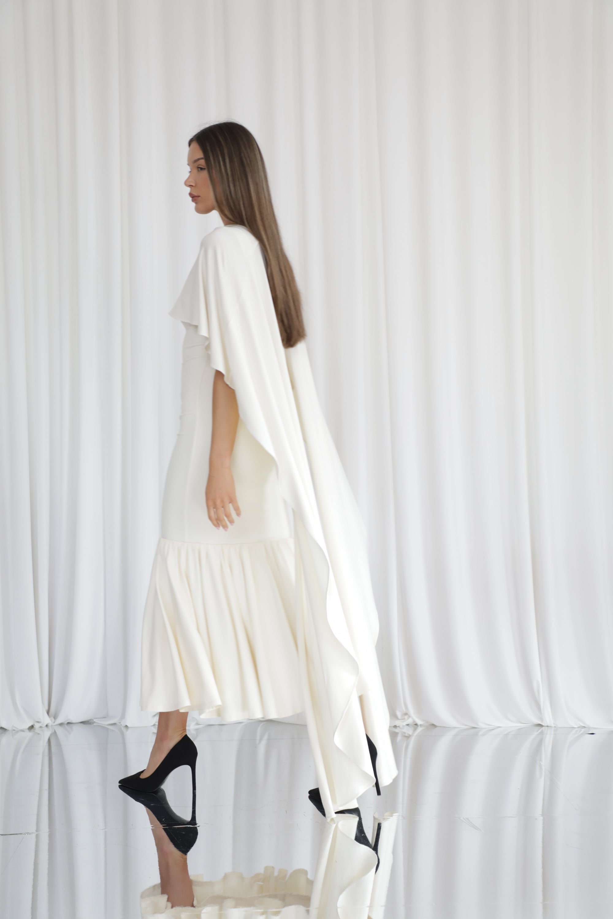 colour:Vintage Cream