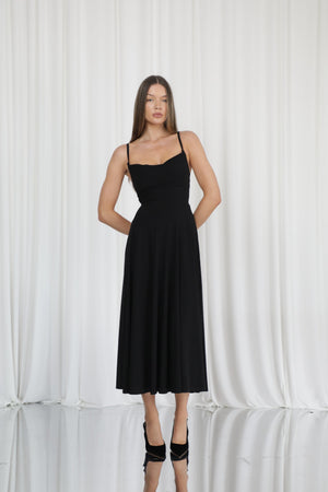 colour:Deep Black