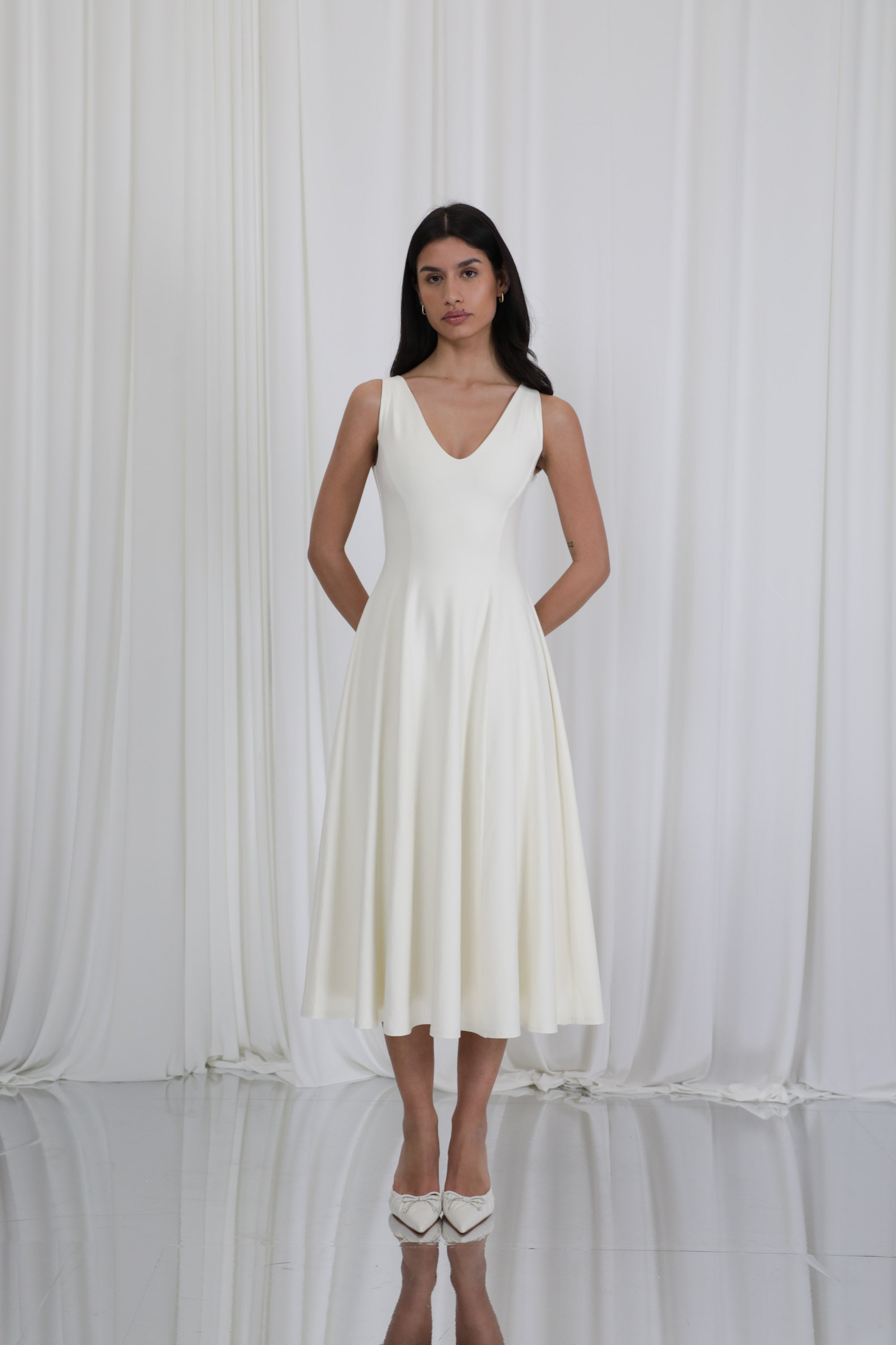 colour:Vintage Cream