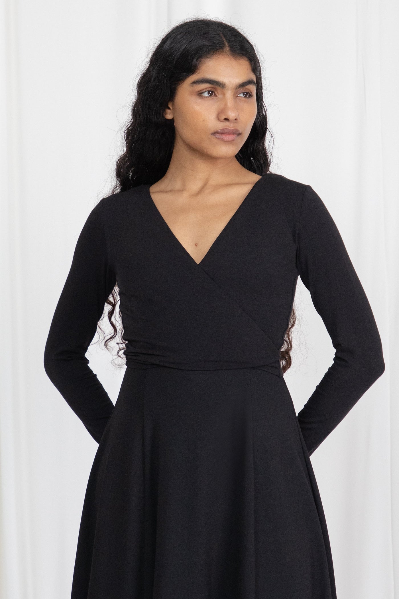 colour:Midnight Black