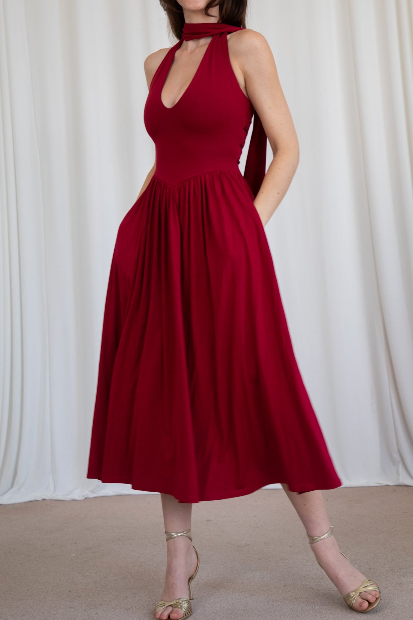 colour:Wine Red