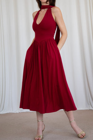 colour:Wine Red