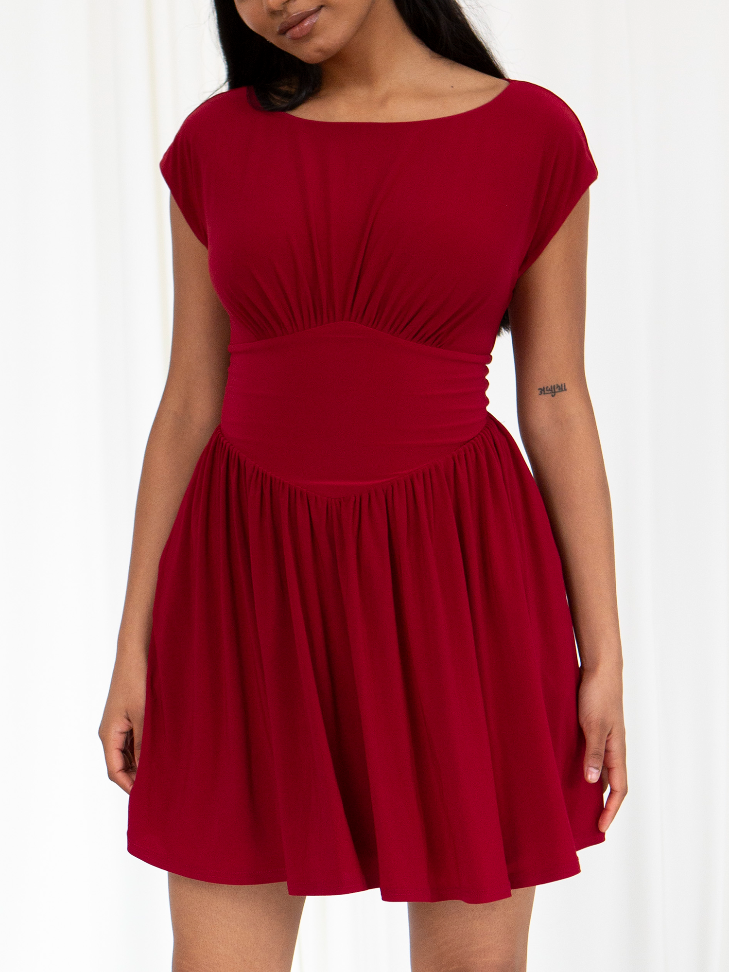 colour:Merlot Red