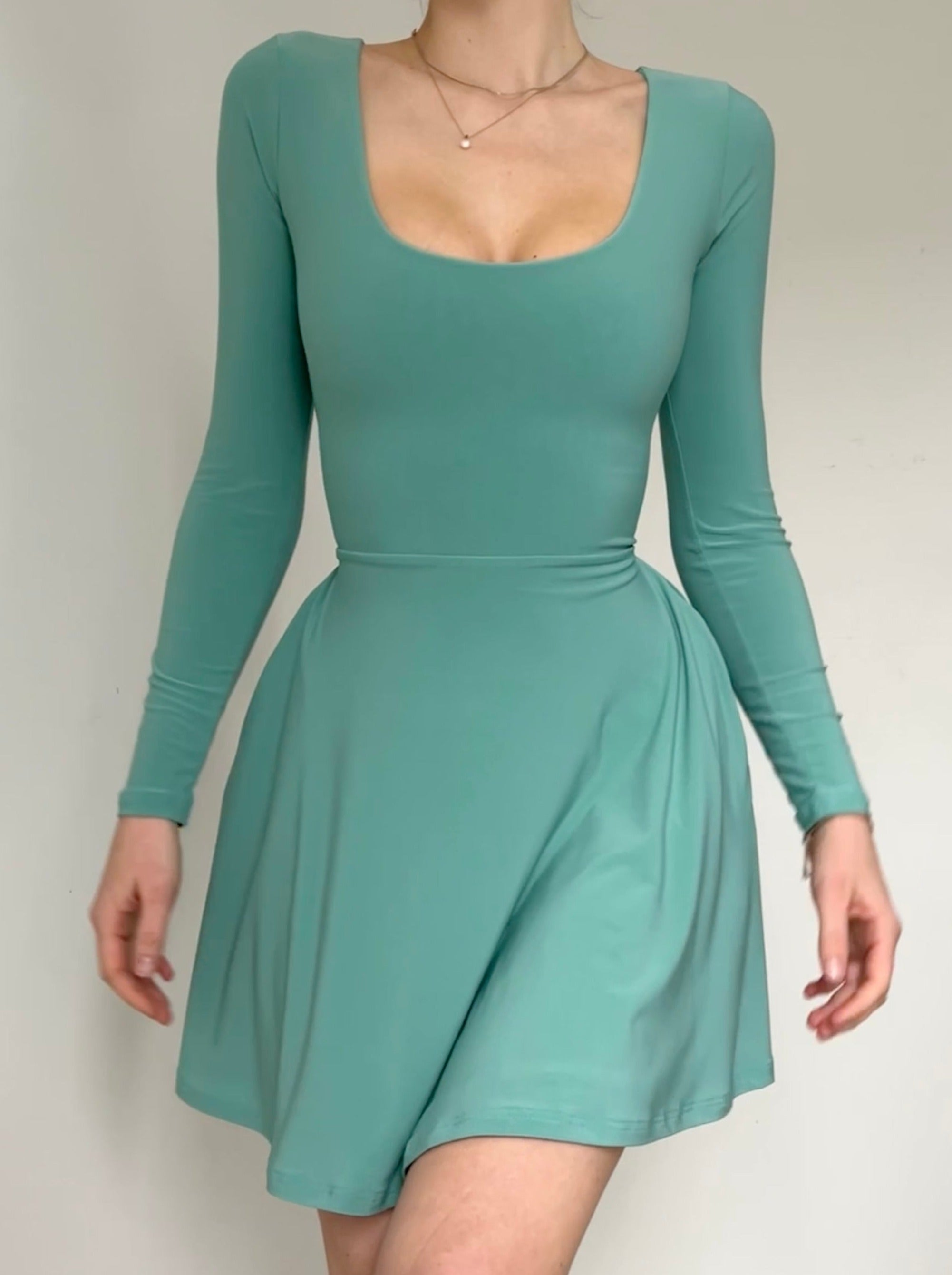 colour:Deep Sage Green