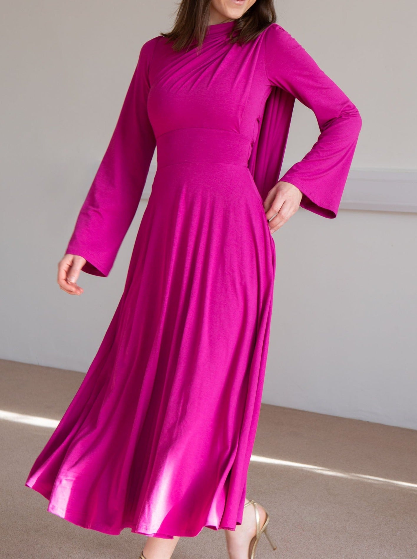 colour:Magenta