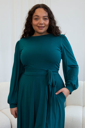 colour:Teal Green