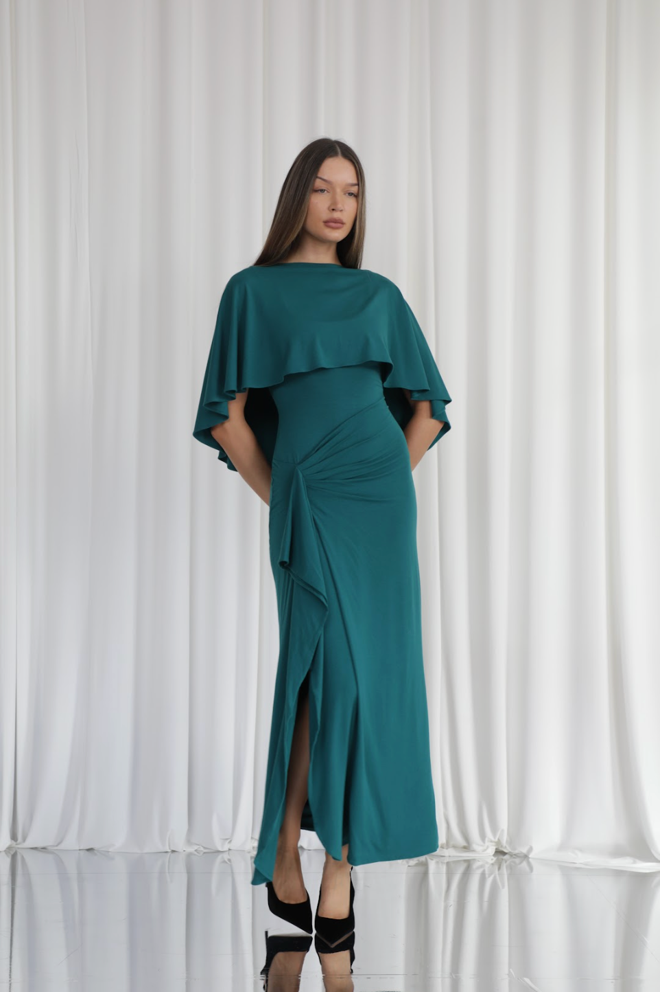 Short Drape Cape