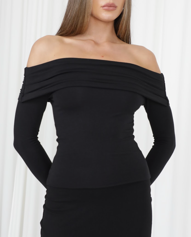 colour:Black