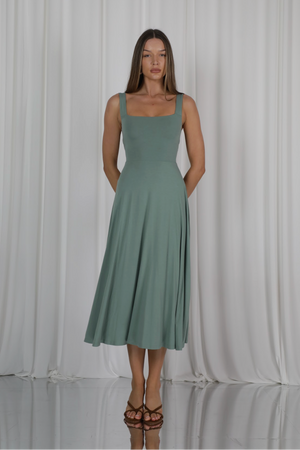 colour:Sage Green