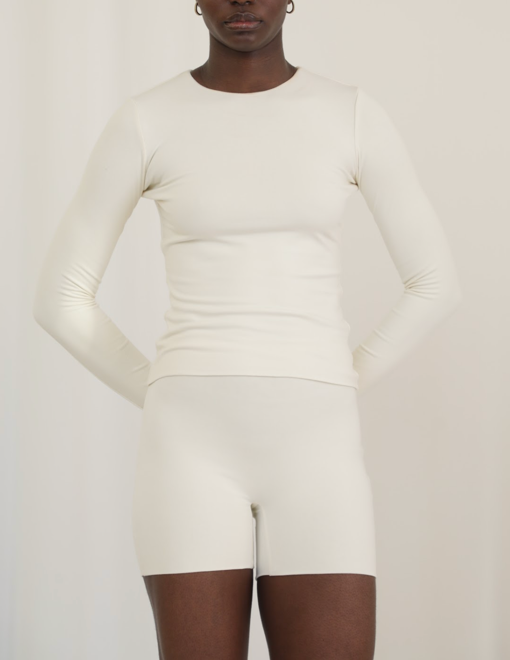 colour:Vintage Cream