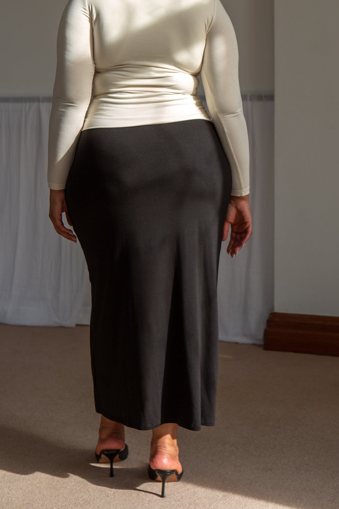 Sloane Column Maxi Skirt